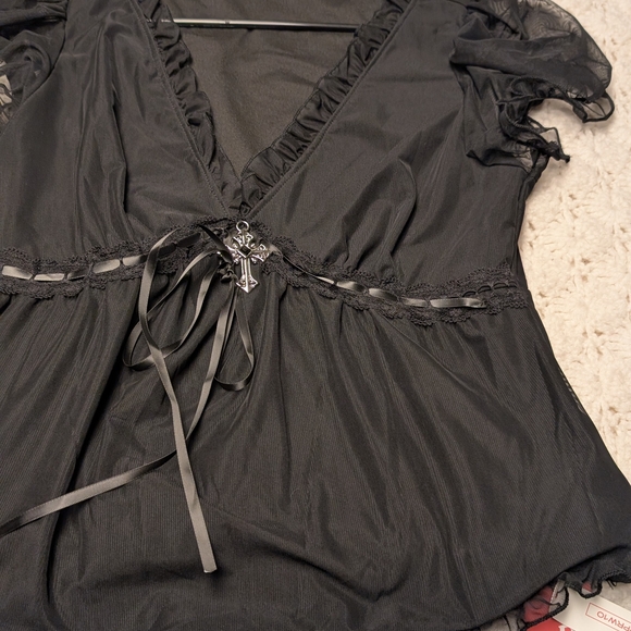 ROMWE Black Ruffled Sheer Top - Picture 2 of 3